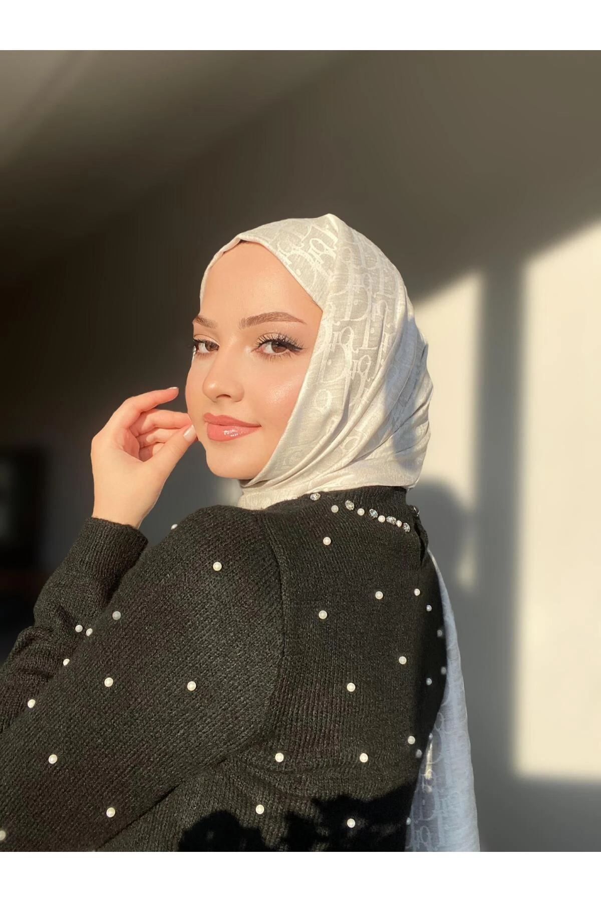D Desen Çift Taraflı Kaşmir Ipek Şal Krem Bej