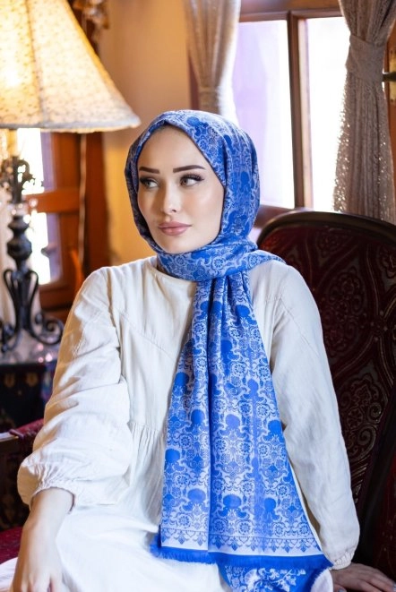 Hürrem Desenli̇ Çi̇ft Tarafli Şal Saks Çok Renkli