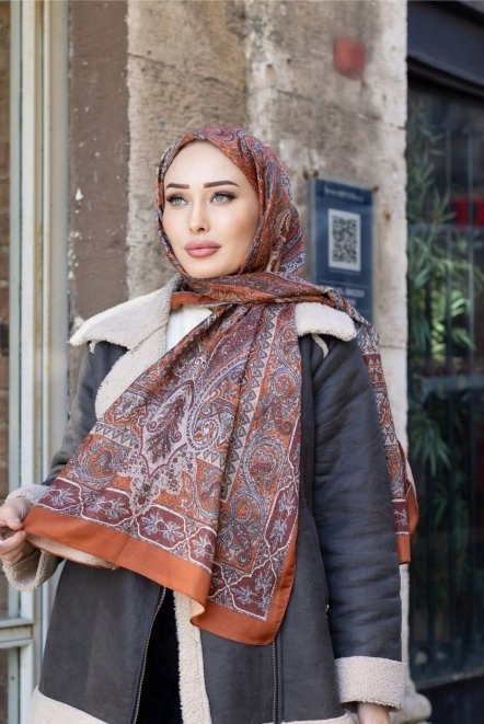 Retro Desenli Şal Turuncu