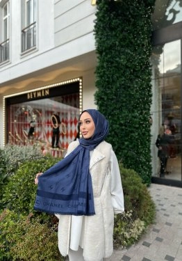 C H Desenli Kaşmir İpek Şal Lacivert