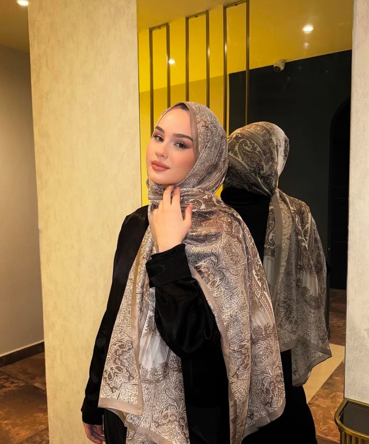 İTHAL VUAL İPEK ŞAL