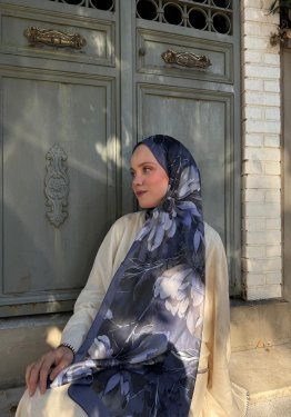 Çiçek Desenli Vual İpek Şal